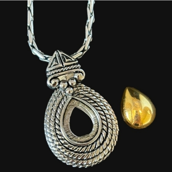 Retired Premier Designs Silver & Gold Two Tone Pendant Necklace - Picture 7 of 9